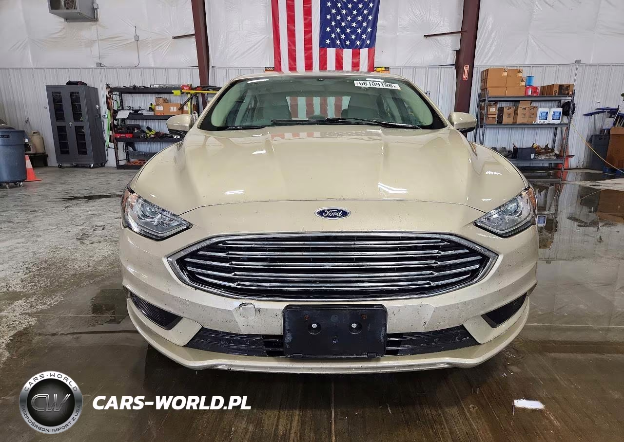 2018 Ford Fusion Se VIN:3FA6P0H71JR180197 - 5