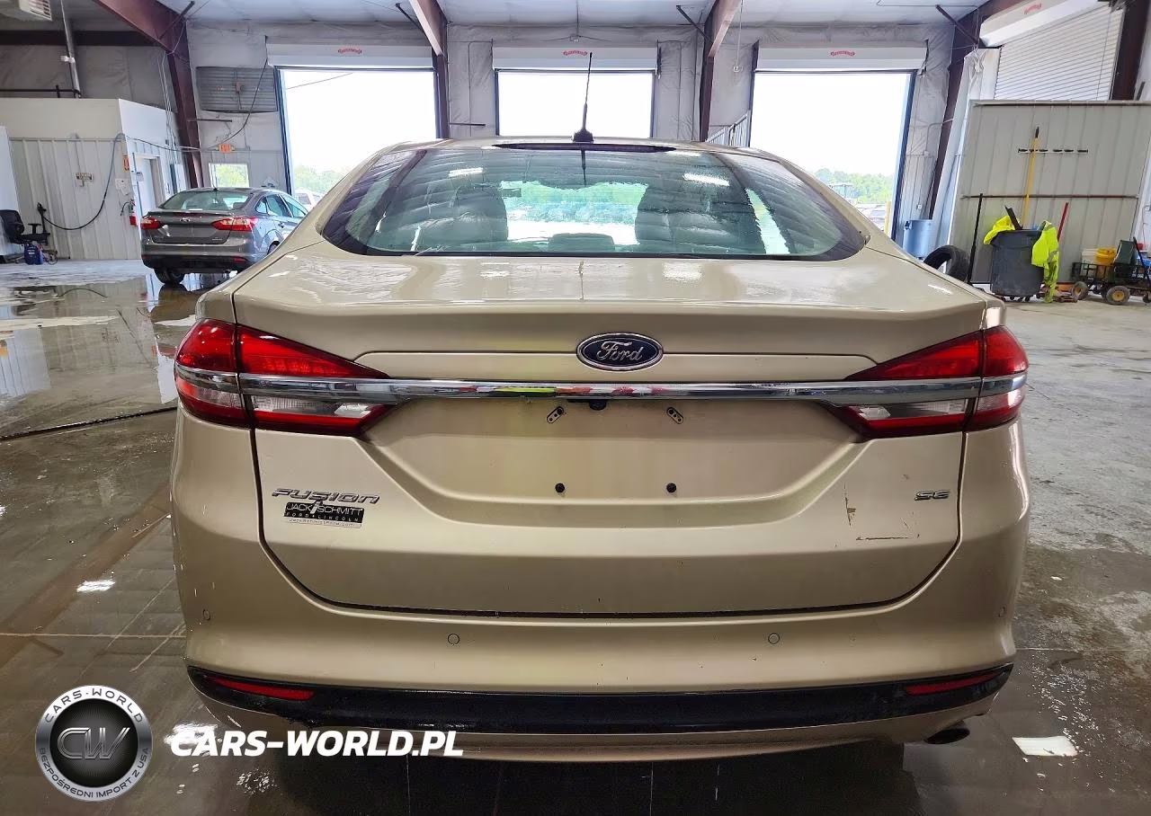 2018 Ford Fusion Se VIN:3FA6P0H71JR180197 - 6