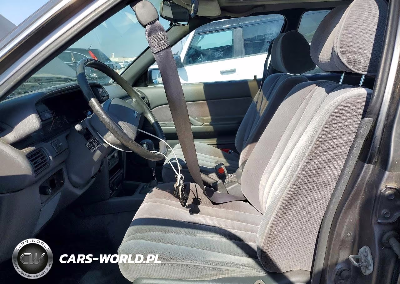 1990 Toyota Camry Le VIN:4T1SV22E4LU246590 - 7