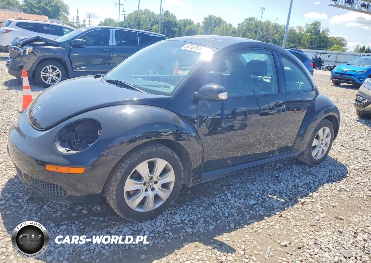 2009 Volkswagen New Beetle S