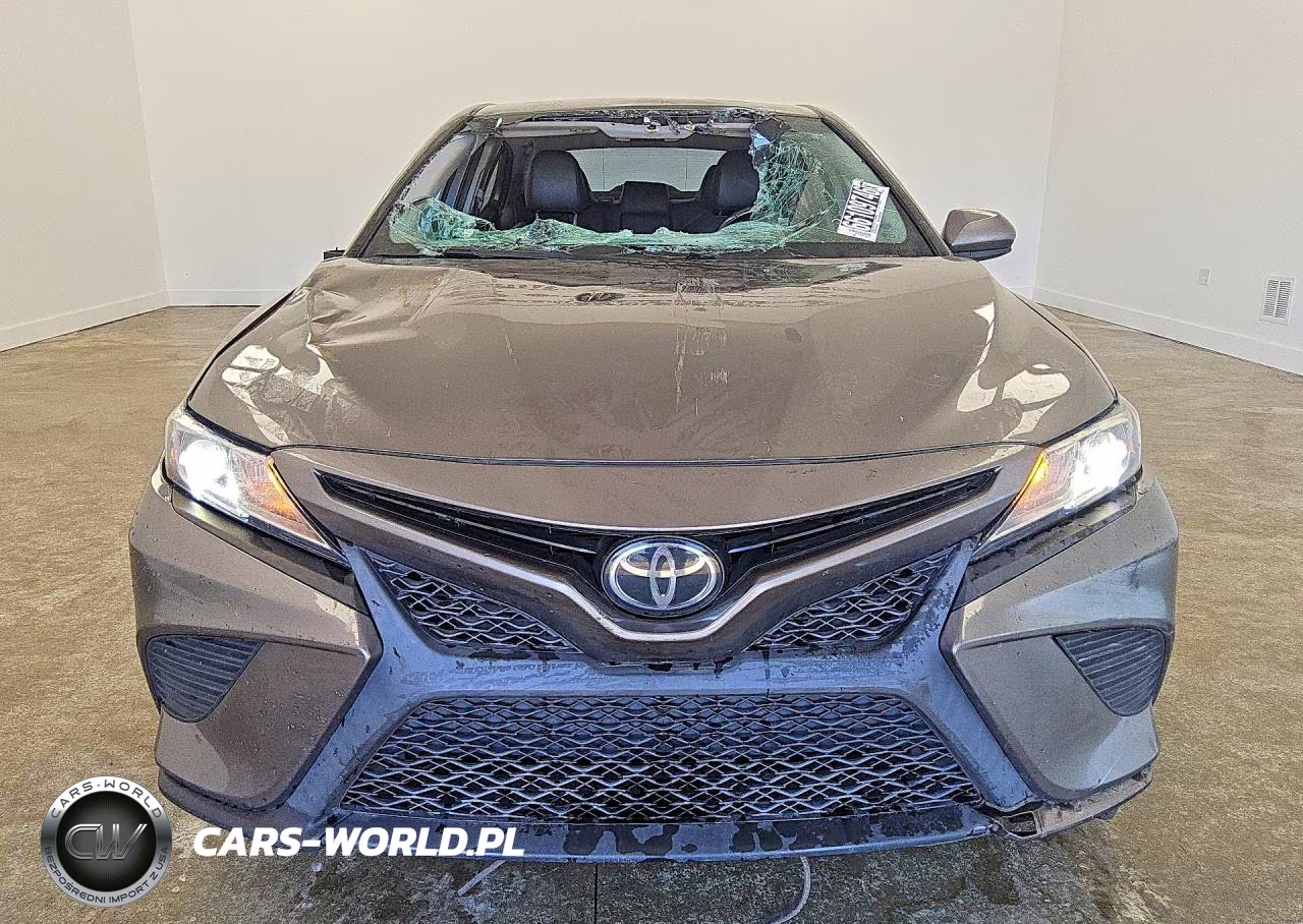 2018 Toyota Camry Se VIN:4T1B11HK2JU627533 - 5