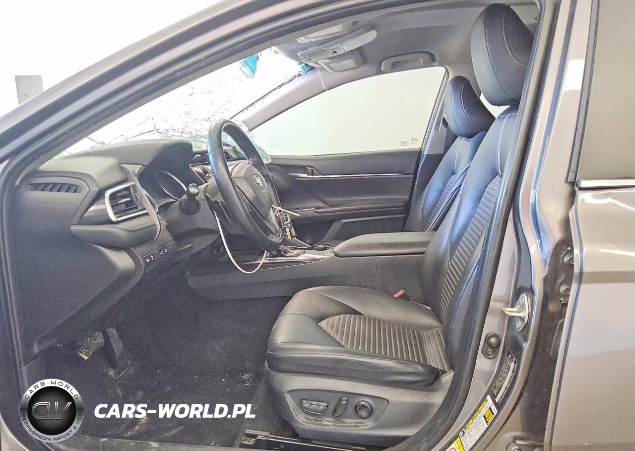 2018 Toyota Camry Se VIN:4T1B11HK2JU627533 - 7