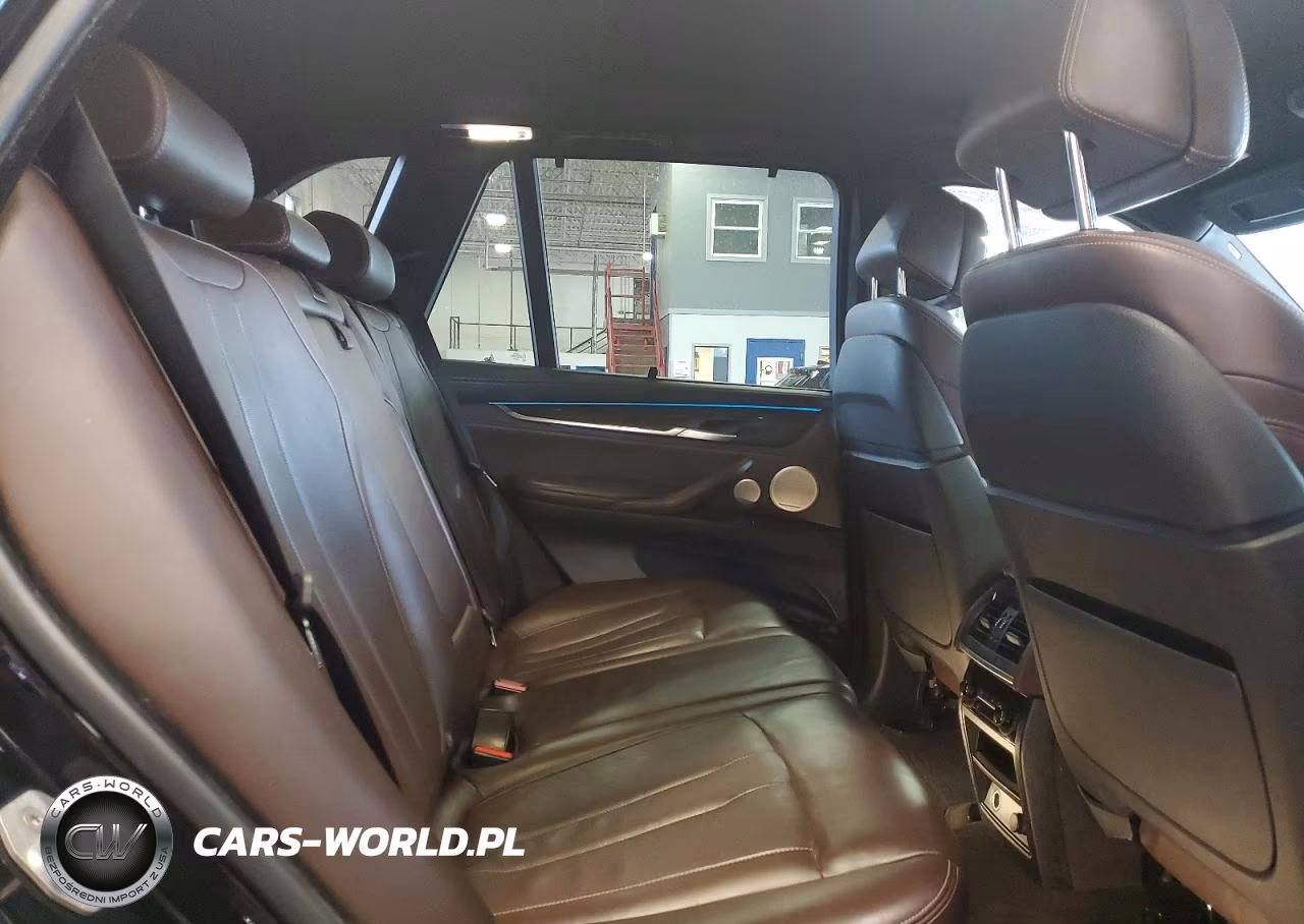 2018 BMW X5 xDrive50I VIN:5UXKR6C52J0U14499 - 11