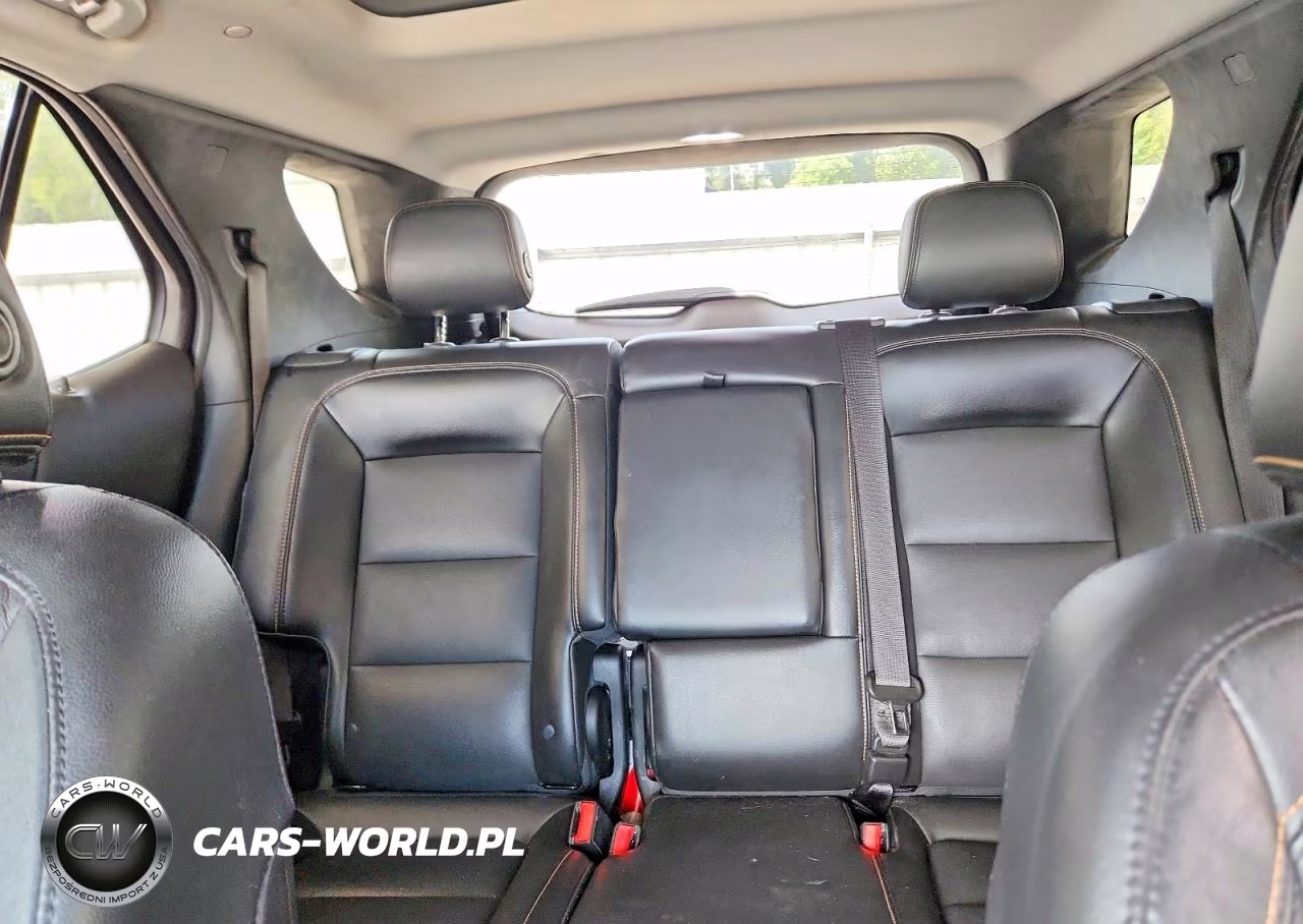 2019 Chevrolet Equinox Premier VIN:2GNAXNEV7K6300086 - 10