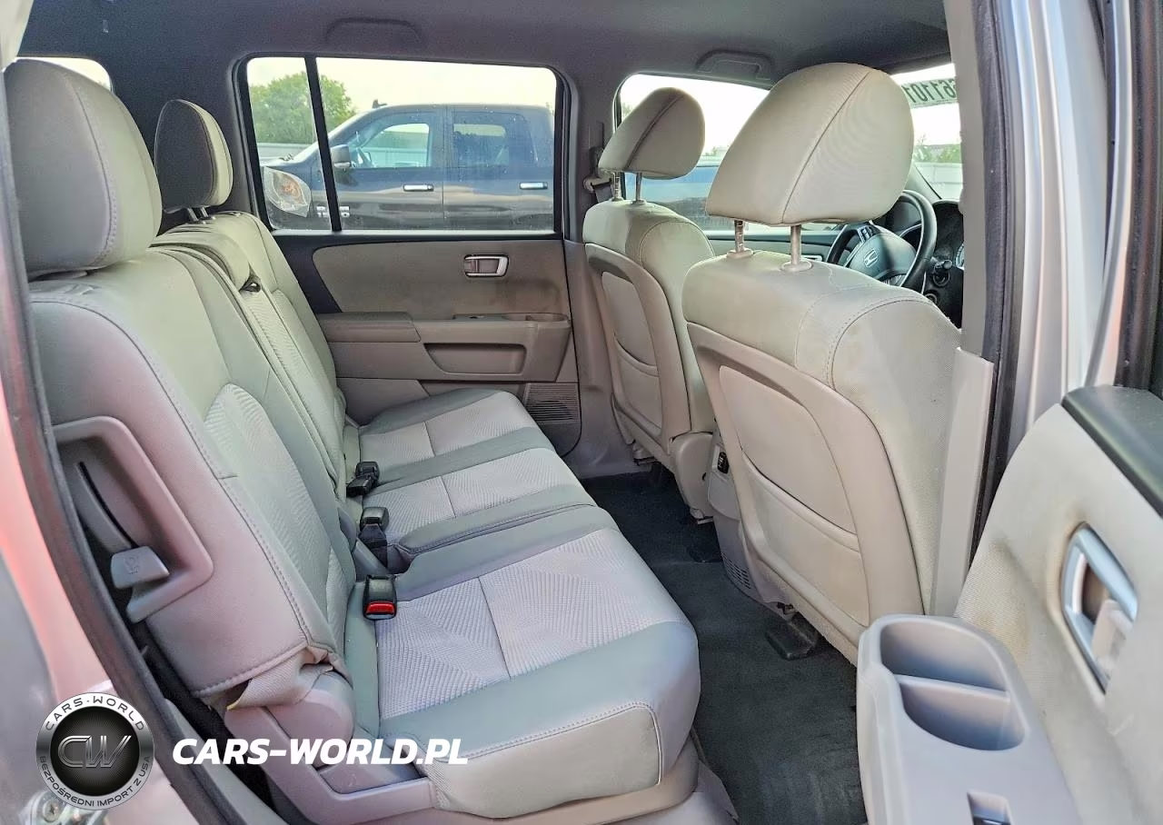 2014 Honda Pilot Lx VIN:5FNYF4H22EB013985 - 10