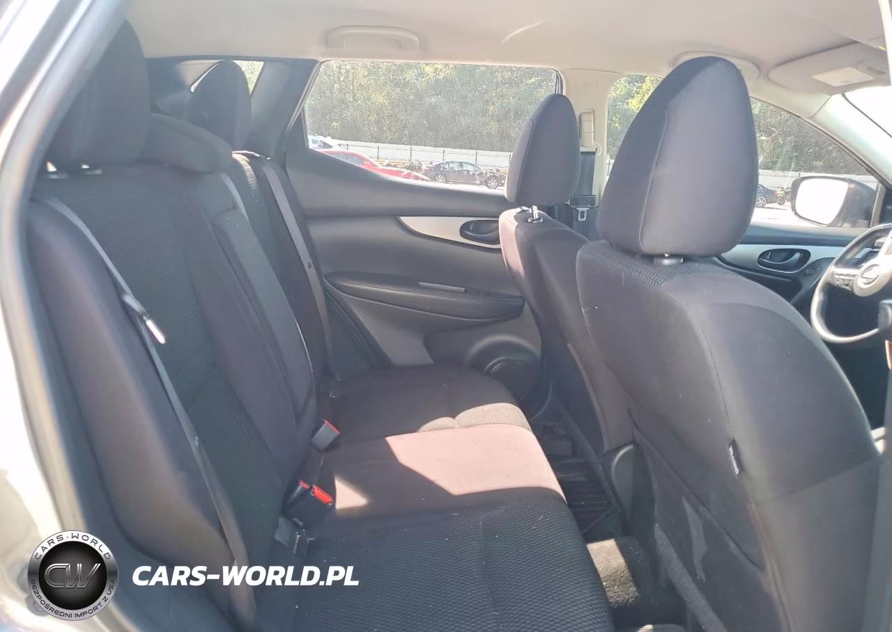 2018 Nissan Rogue Sport S VIN:JN1BJ1CP6JW500900 - 10