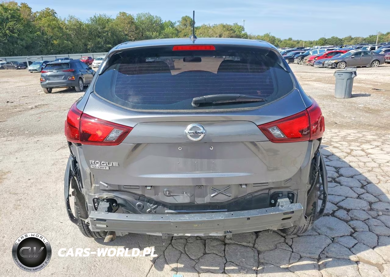 2018 Nissan Rogue Sport S VIN:JN1BJ1CP6JW500900 - 6