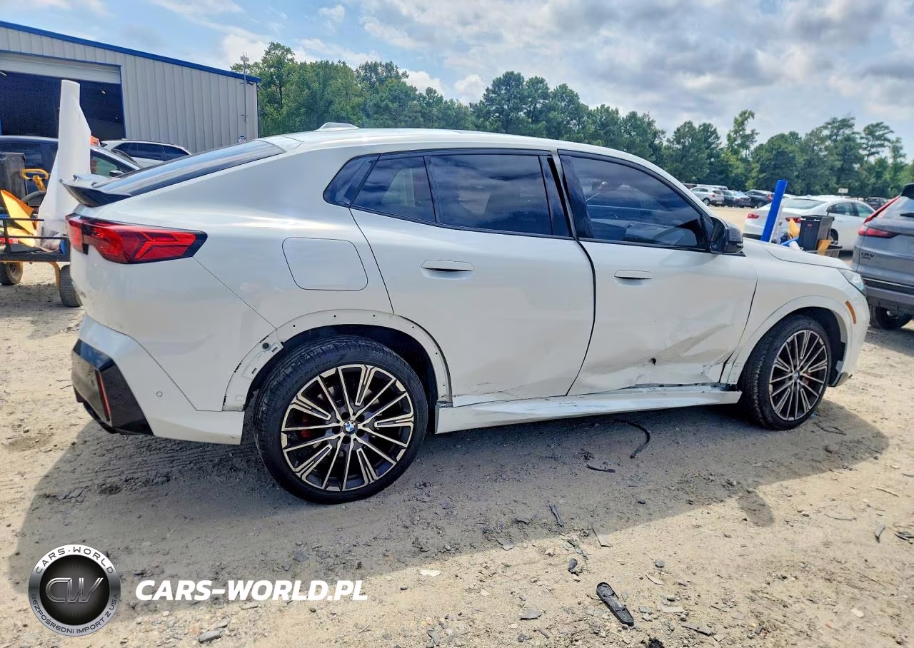 2026 BMW X2 M35I VIN:WBX83GM01T5683625 - 3