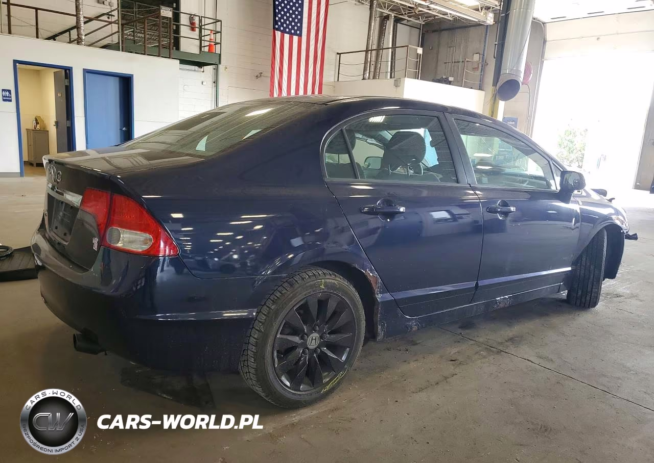 2010 Honda Civic VIN:19XFA1F82AE036002 - 3