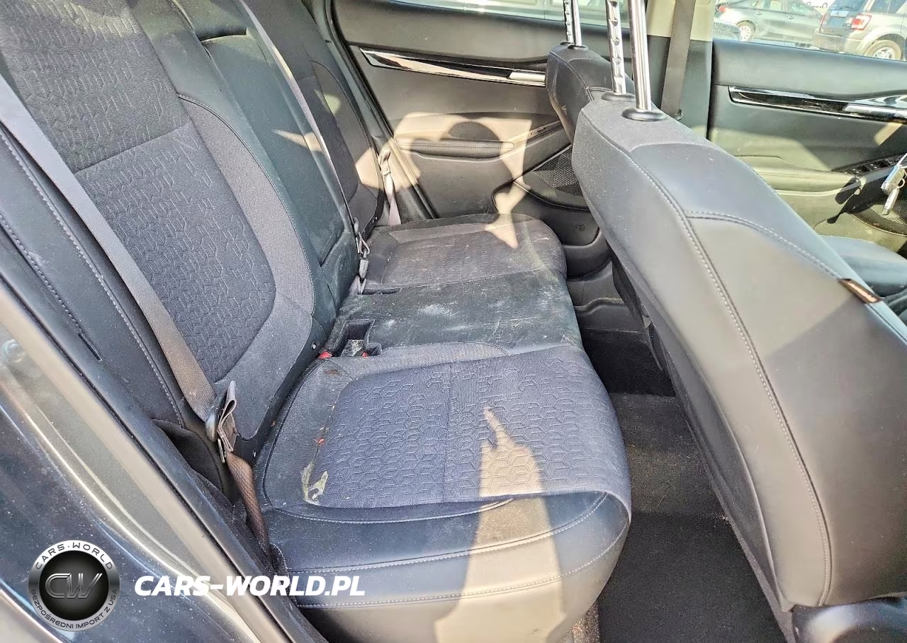 2024 Kia Seltos S VIN:KNDEU2AA6R7541863 - 10