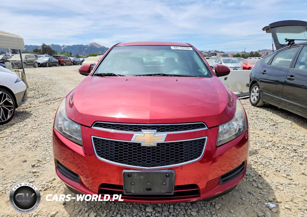 2013 Chevrolet Cruze Lt VIN:1G1PE5SB5D7130583 - 5