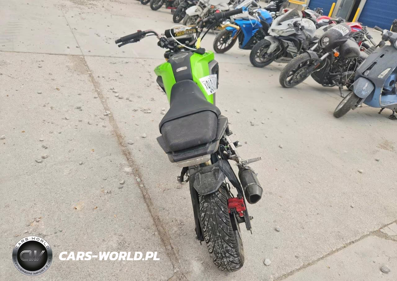 2020 Honda Grom 125 VIN:MLHJC7517L5203915 - 4