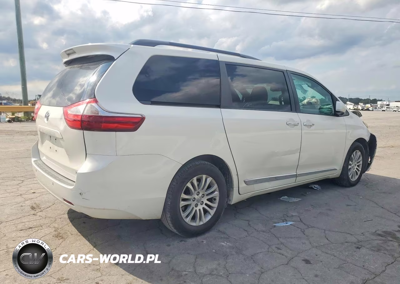 2017 Toyota Sienna Xle Premium 8-Passenger VIN:5TDYZ3DC5HS770704 - 3