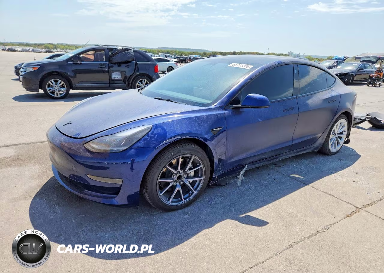 2023 Tesla Model 3 – zdjęcie 1 z 13