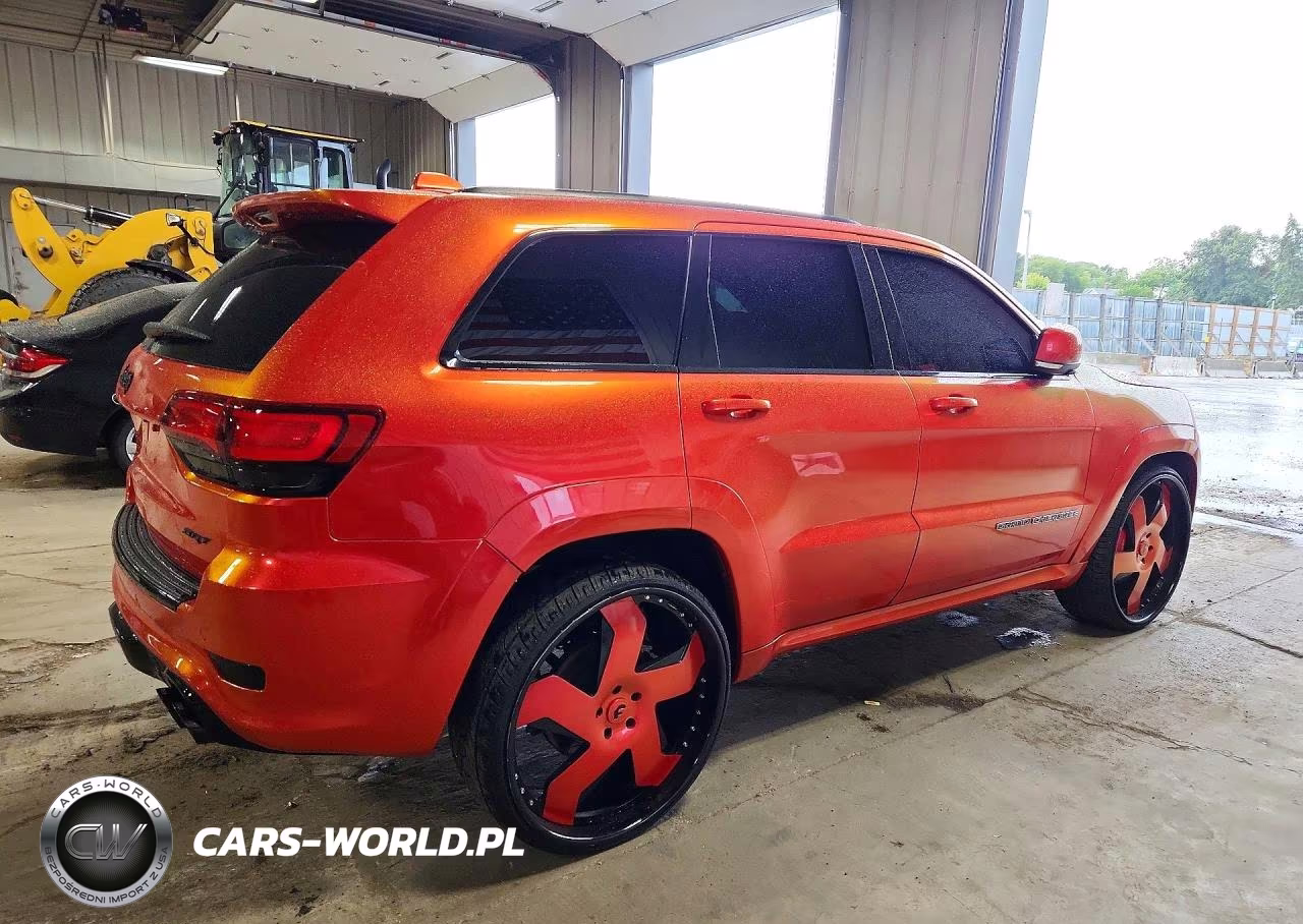 2017 Jeep Grand Cherokee Srt-8 VIN:1C4RJFDJ3HC879532 - 3