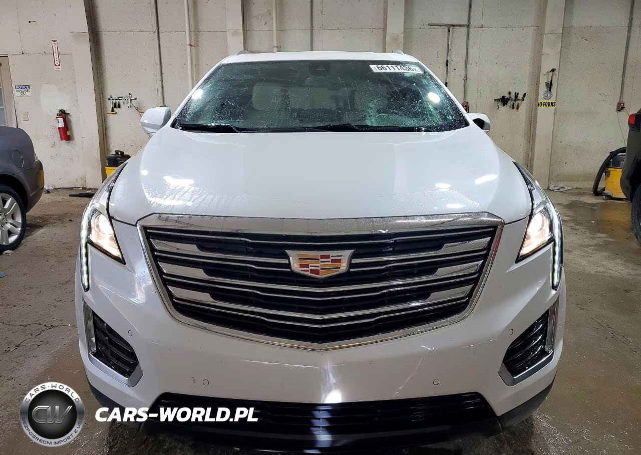 2018 Cadillac Xt5 Luxury VIN:1GYKNDRS8JZ132811 - 5