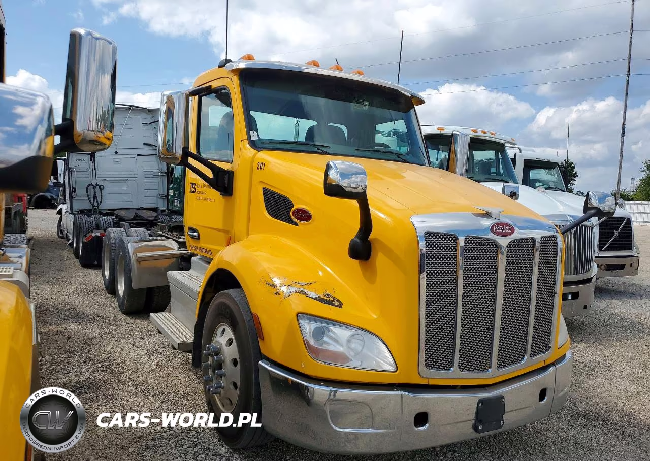 2019 Peterbilt 579 VIN:1XPBDP9X6KD610033 - 4