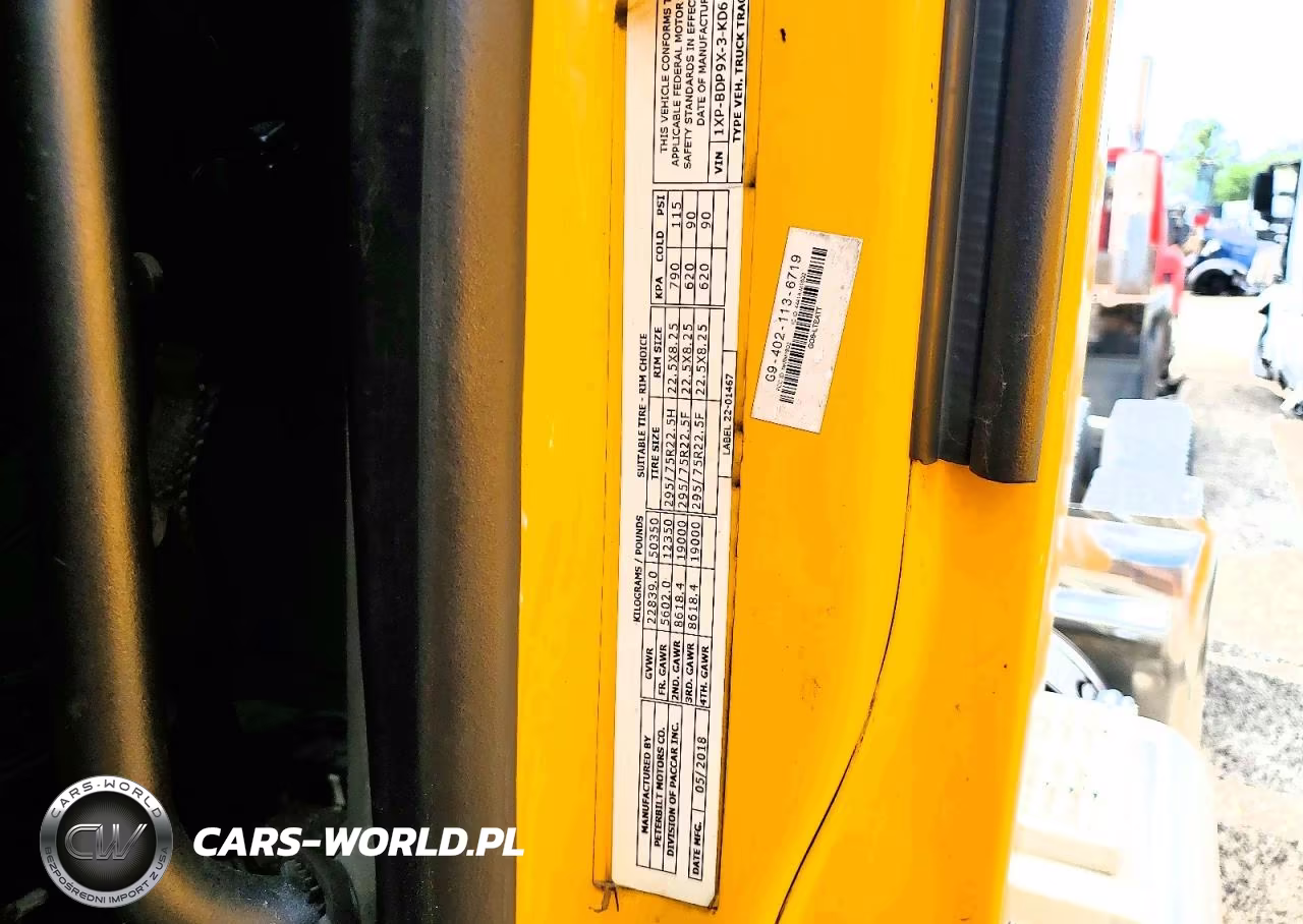 2019 Peterbilt 579 VIN:1XPBDP9X3KD610023 - 12