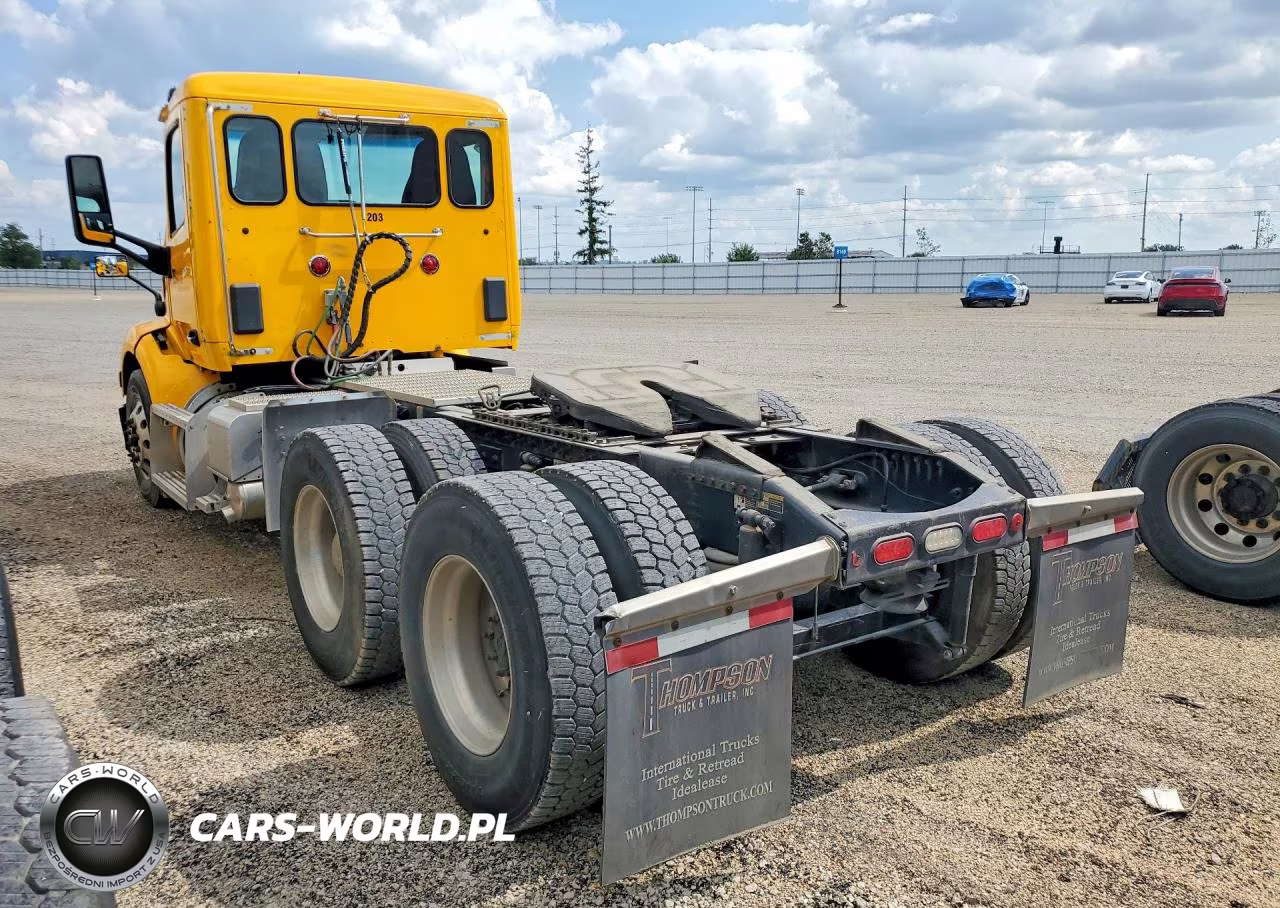 2019 Peterbilt 579 VIN:1XPBDP9X3KD610023 - 2