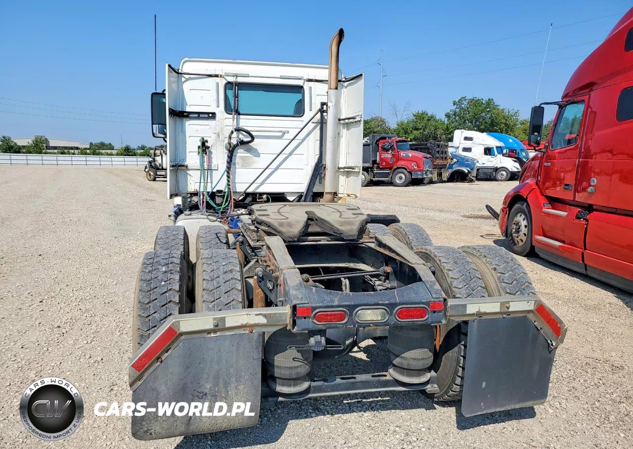 2016 Volvo Vn Vnl VIN:4V4NC9EG3GN945033 - 2