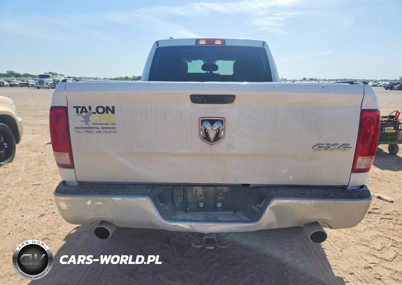 2019 Ram 1500 Classic Tradesman VIN:1C6RR7FT7KS726041 - 6