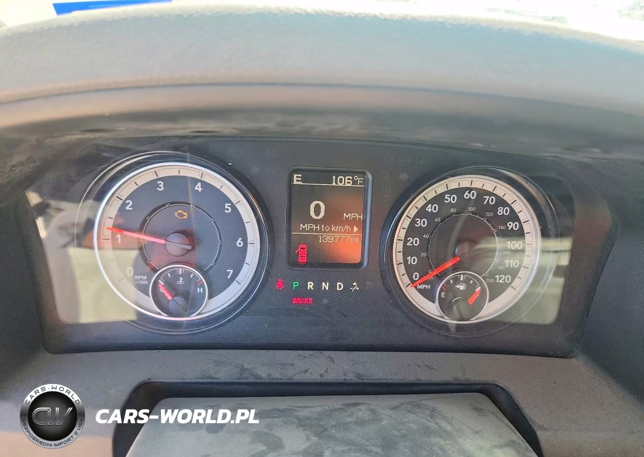 2019 Ram 1500 Classic Tradesman VIN:1C6RR7FT7KS726041 - 9