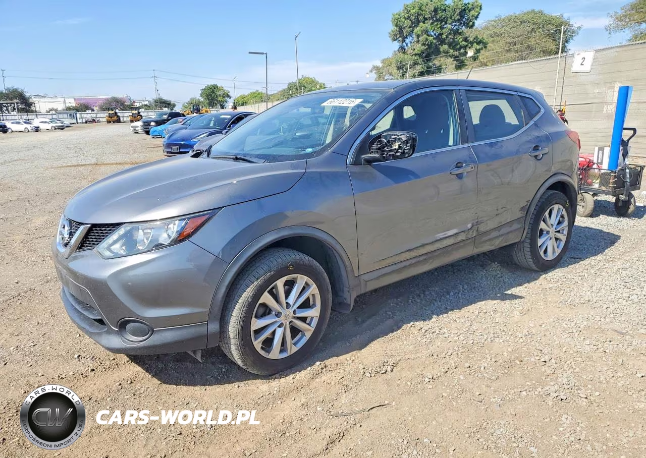 2017 Nissan Rogue Sport S