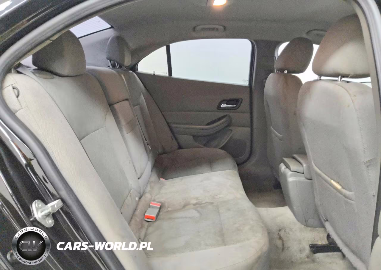 2013 Chevrolet Malibu Ls VIN:1G11A5SA9DU117233 - 10