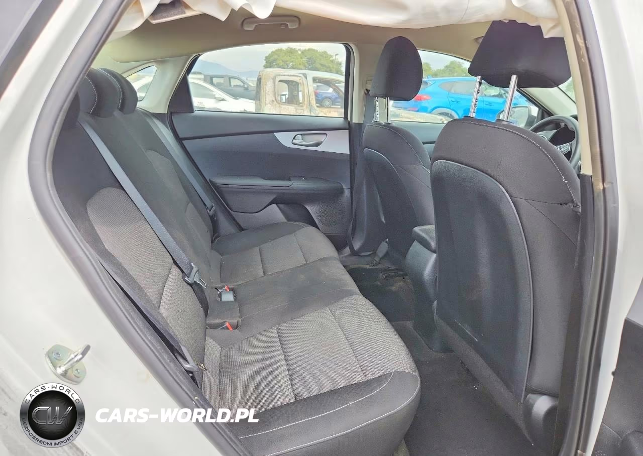 2024 Kia Forte Lx VIN:3KPF24AD0RE824159 - 10
