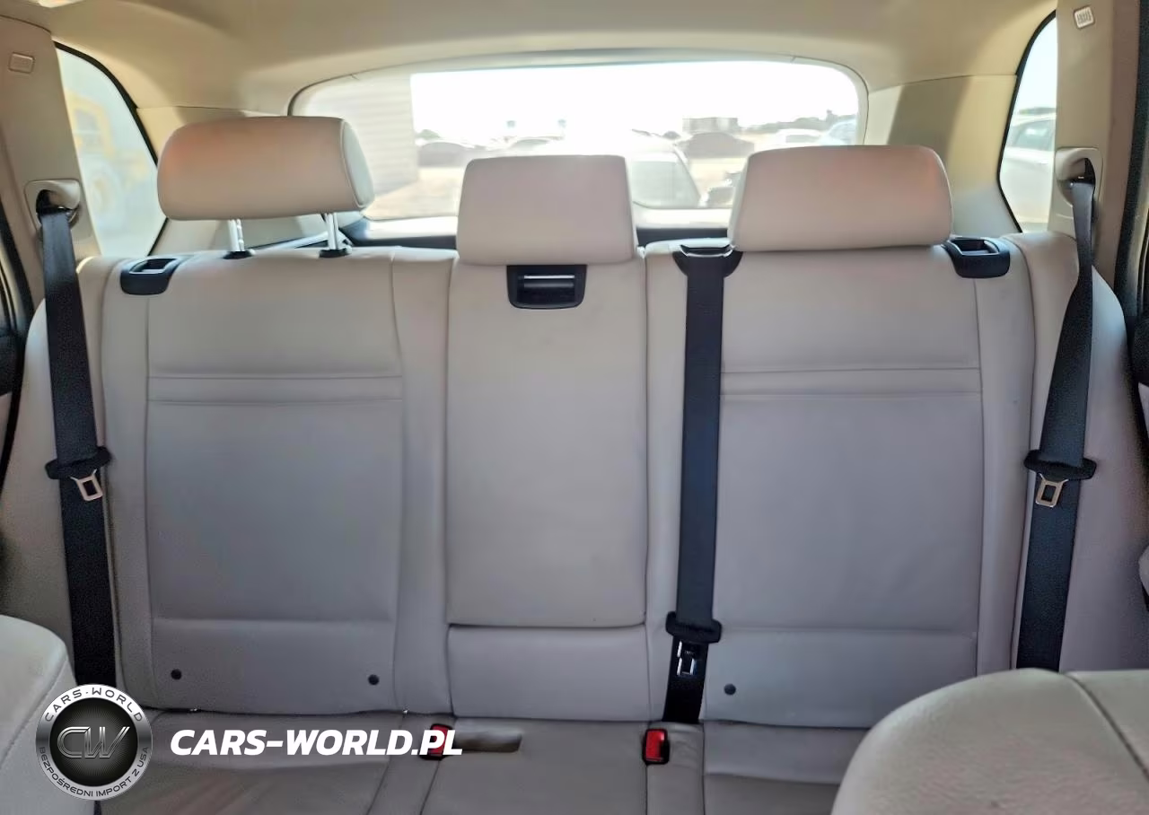 2012 BMW X5 xDrive35I VIN:5UXZV4C50CL985408 - 10