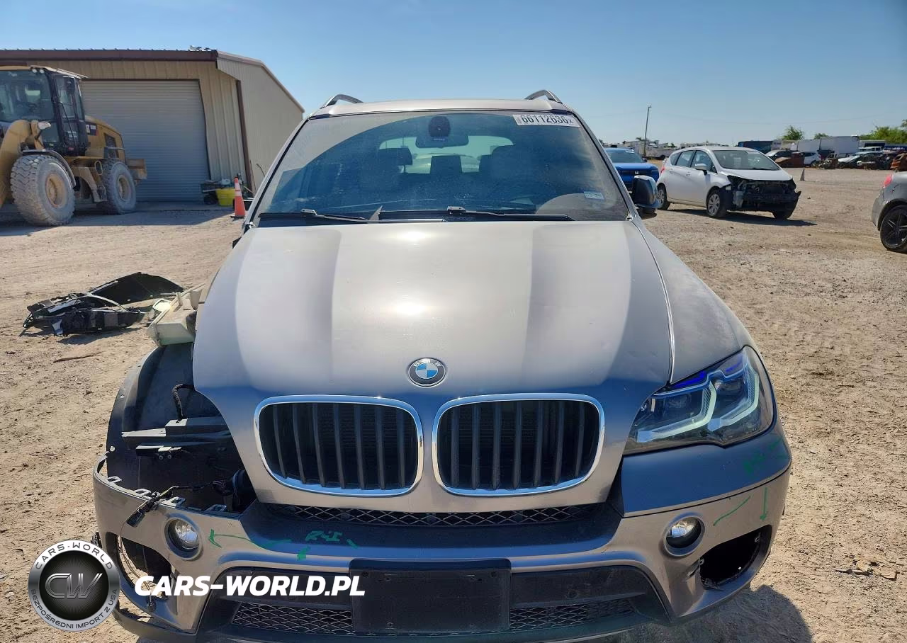 2012 BMW X5 xDrive35I VIN:5UXZV4C50CL985408 - 5