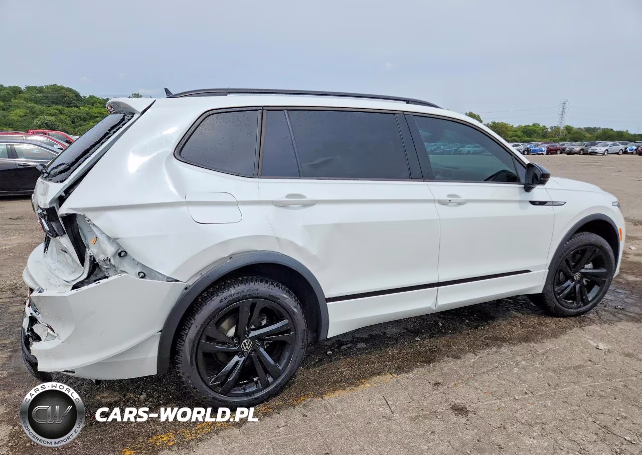 2024 Volkswagen Tiguan Se R-Line Black VIN:3VV8B7AX0RM183056 - 3