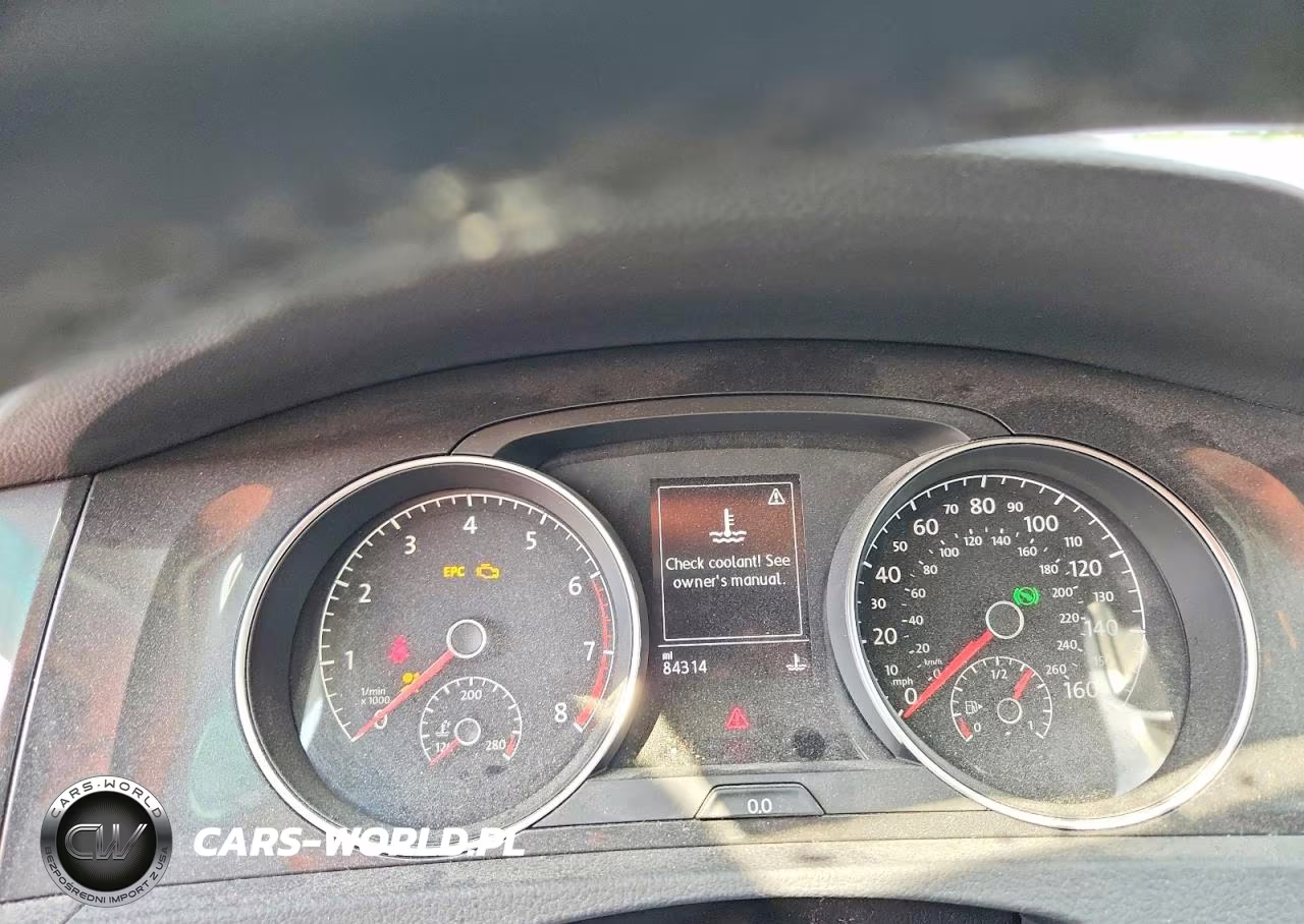 2018 Volkswagen Golf Sportwagen S VIN:3VW117AU8JM752973 - 9