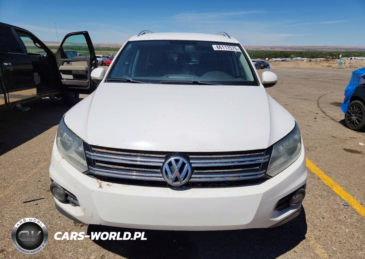 2012 Volkswagen Tiguan S VIN:WVGBV7AX3CW585054 - 5