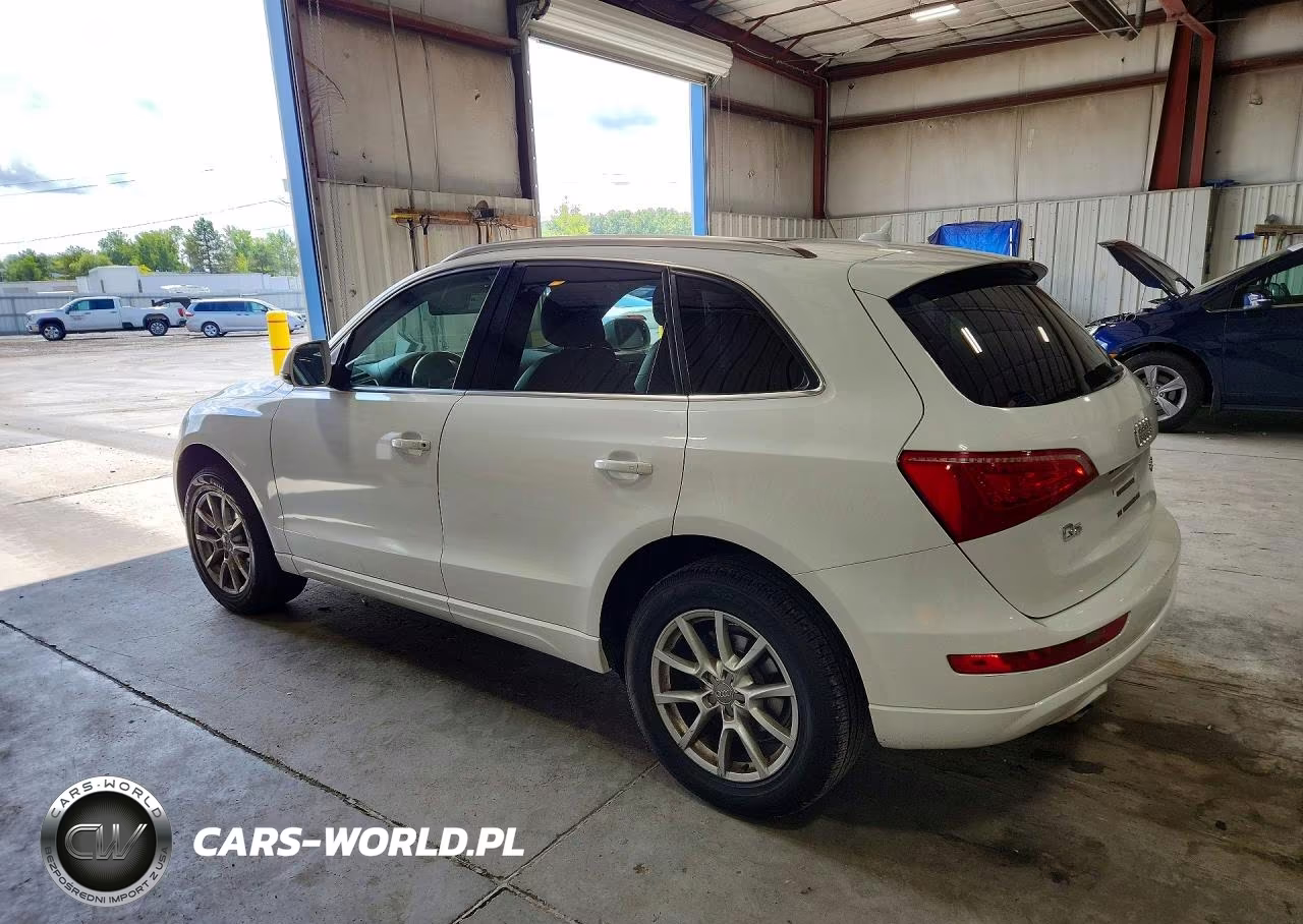 2012 Audi Q5 Premium VIN:WA1CFAFP6CA121257 - 2