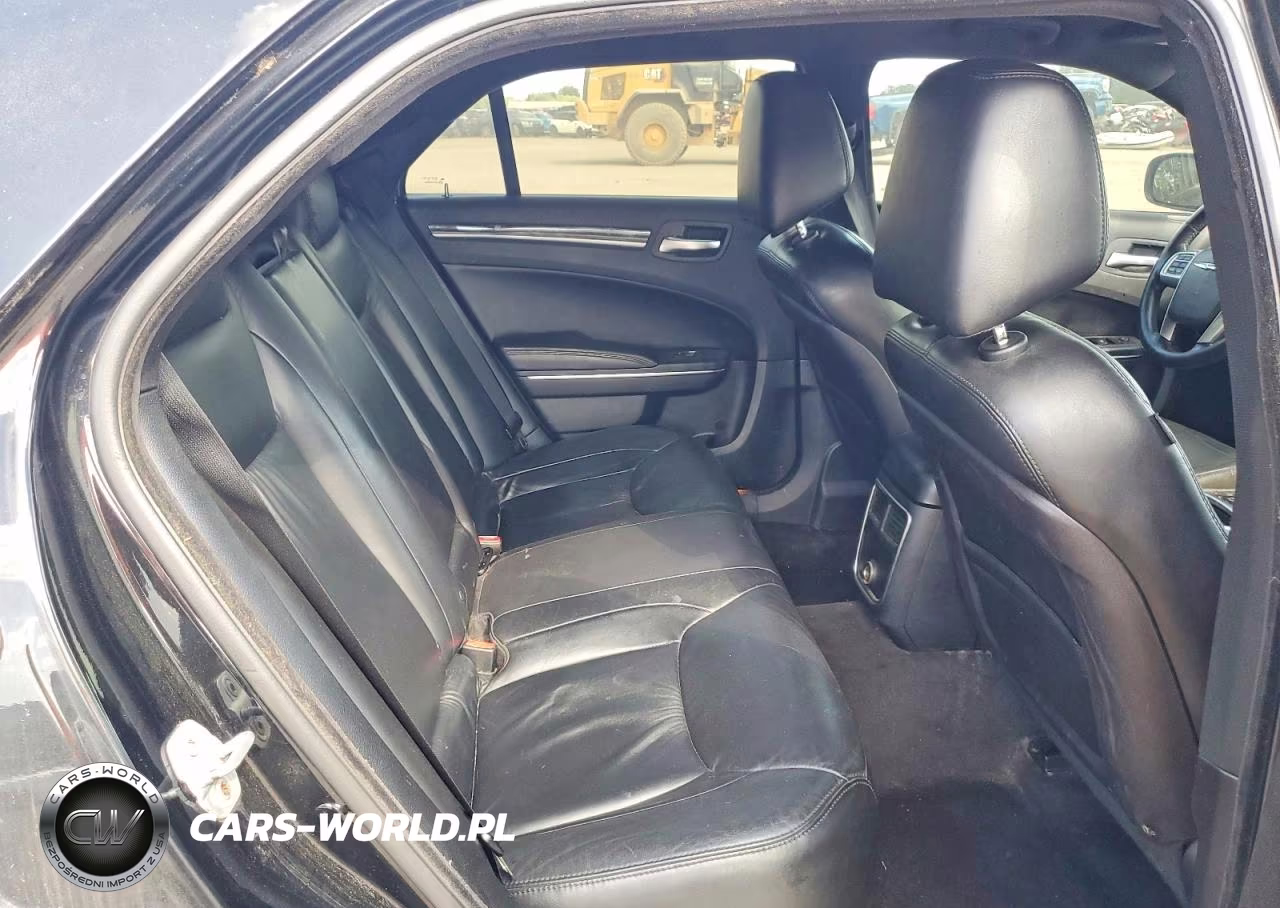 2011 Chrysler 300 Limited VIN:2C3CA5CG5BH599528 - 10