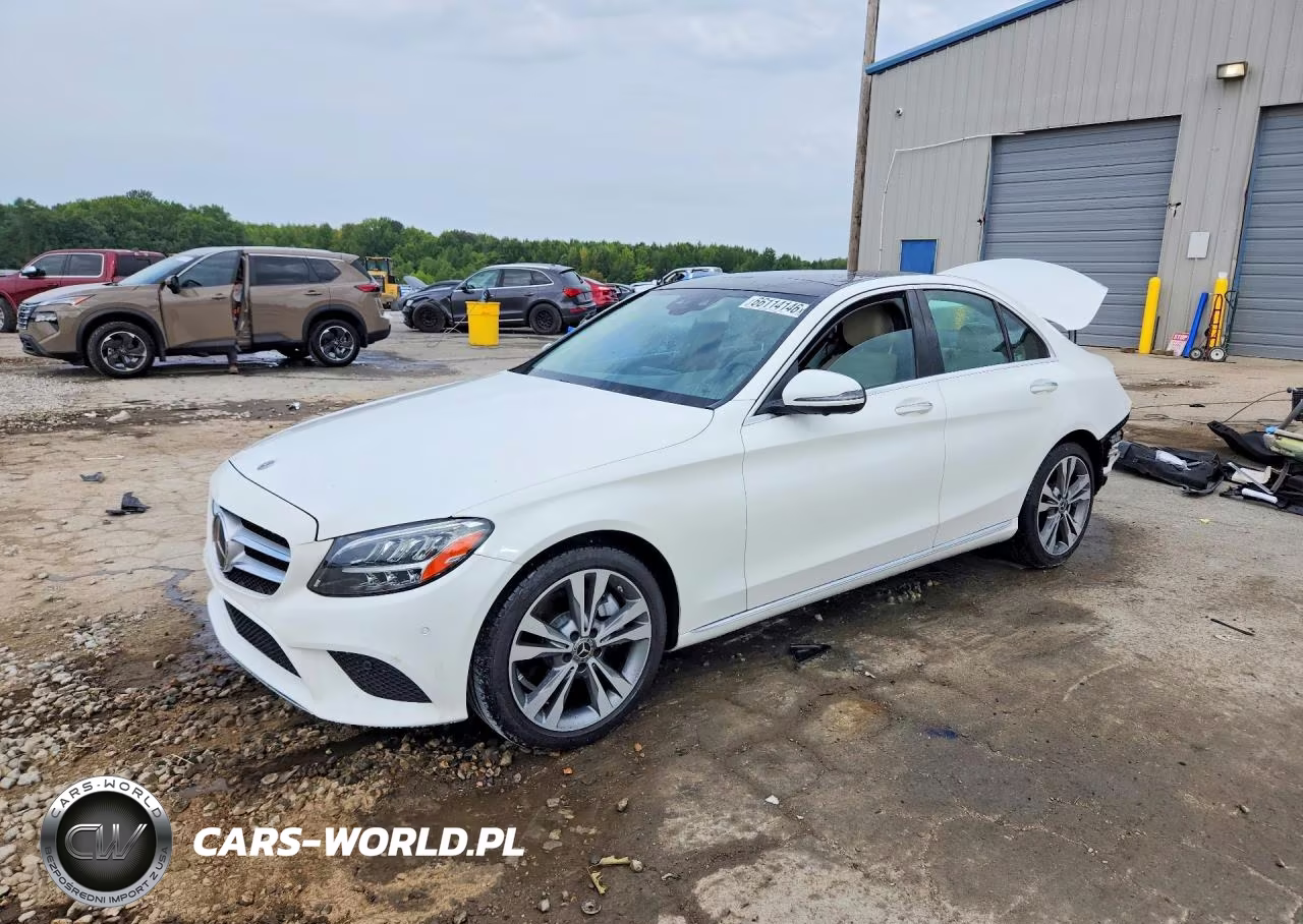 2020 Mercedes-Benz C 300
