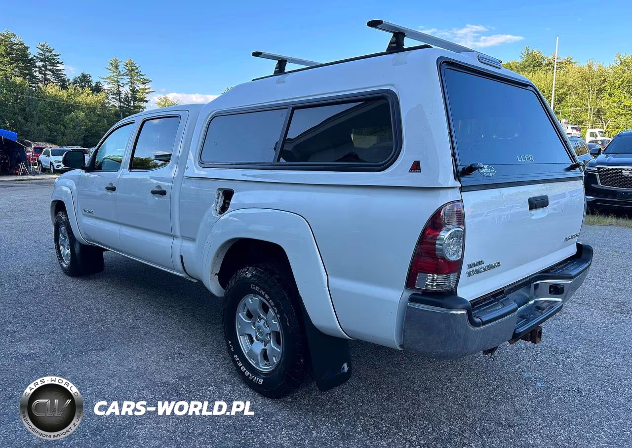 2015 Toyota Tacoma Double Cab Long Bed VIN:3TMMU4FN3FM079413 - 3