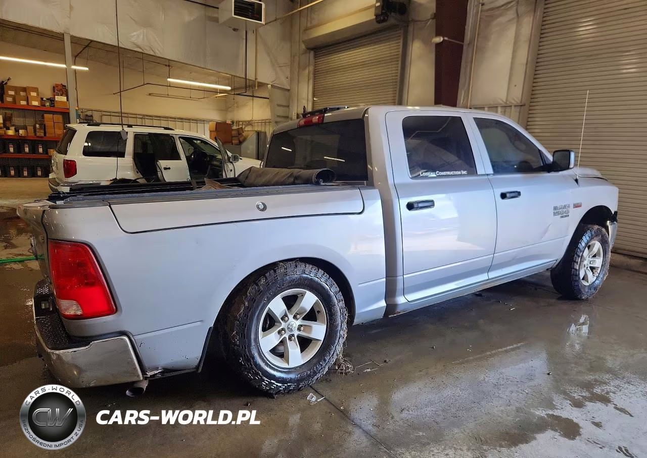 2020 Ram 1500 Classic Tradesman VIN:1C6RR7KT4LS130070 - 3