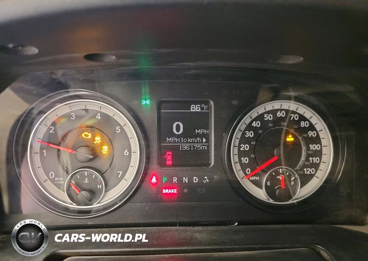 2020 Ram 1500 Classic Tradesman VIN:1C6RR7KT4LS130070 - 9