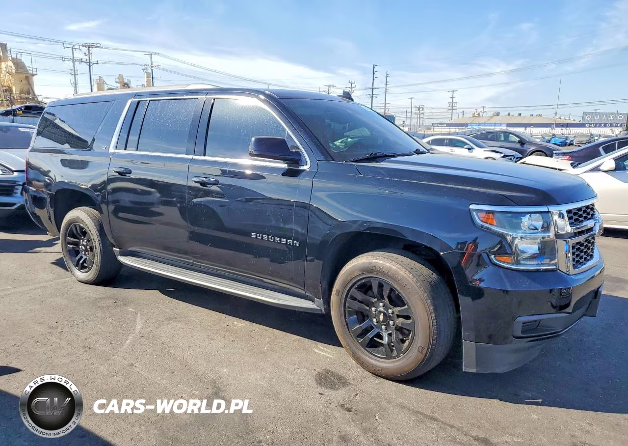 2020 Chevrolet Suburban C1500 Lt VIN:1GNSCHKC5LR189175 - 4