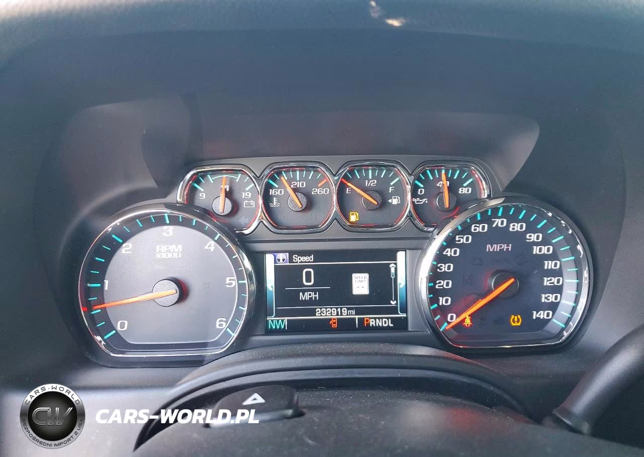 2020 Chevrolet Suburban C1500 Lt VIN:1GNSCHKC5LR189175 - 9