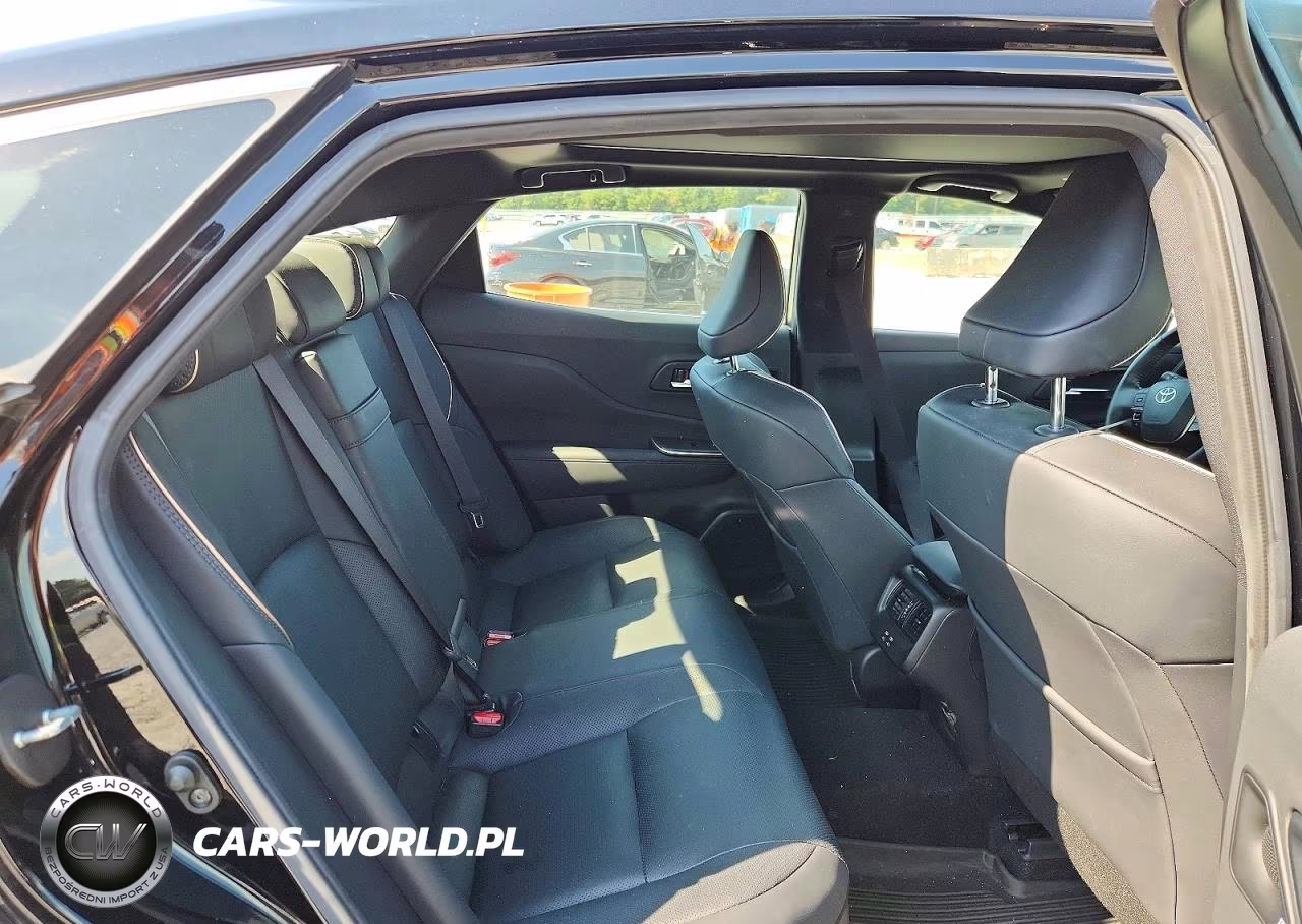 2023 Toyota Crown Limited VIN:JTDAAAAF5P3008582 - 10