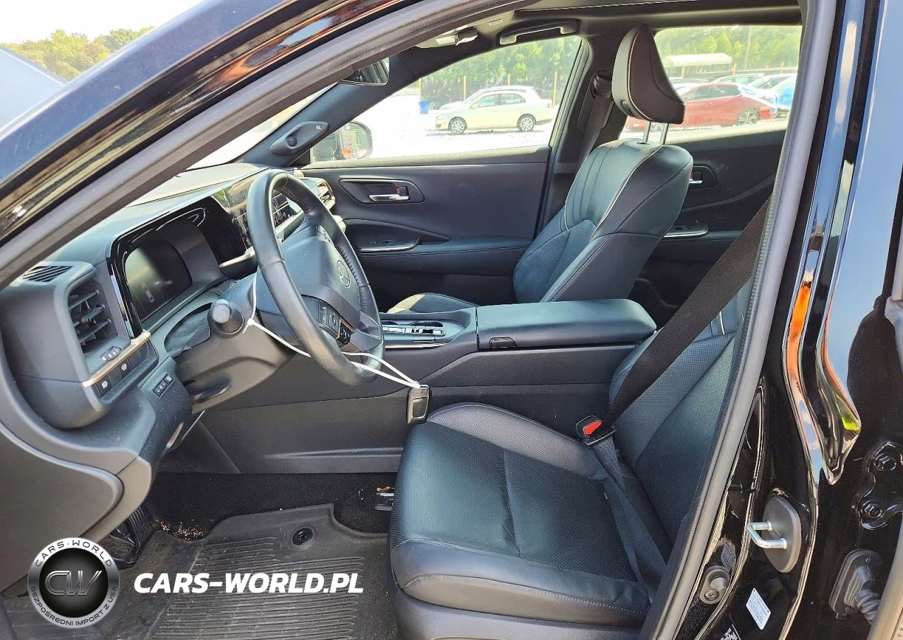 2023 Toyota Crown Limited VIN:JTDAAAAF5P3008582 - 7
