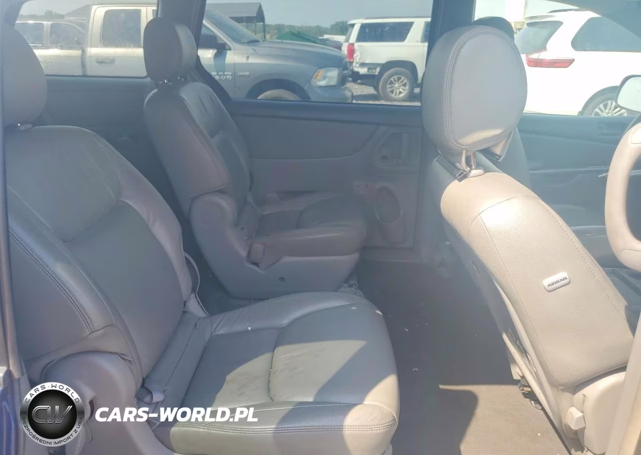 2007 Toyota Sienna Le 8-Passenger VIN:5TDZK23C27S087281 - 11