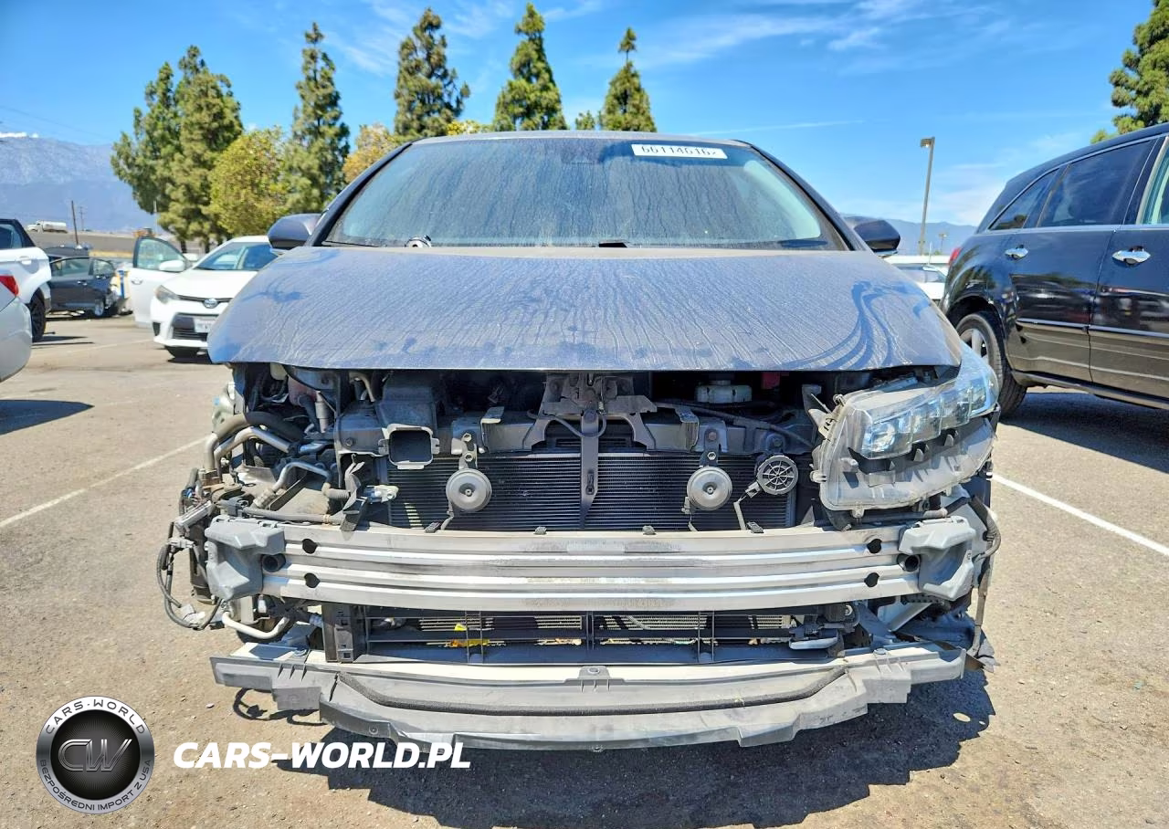 2018 Toyota Prius Prime Premium VIN:JTDKARFP6J3089779 - 5