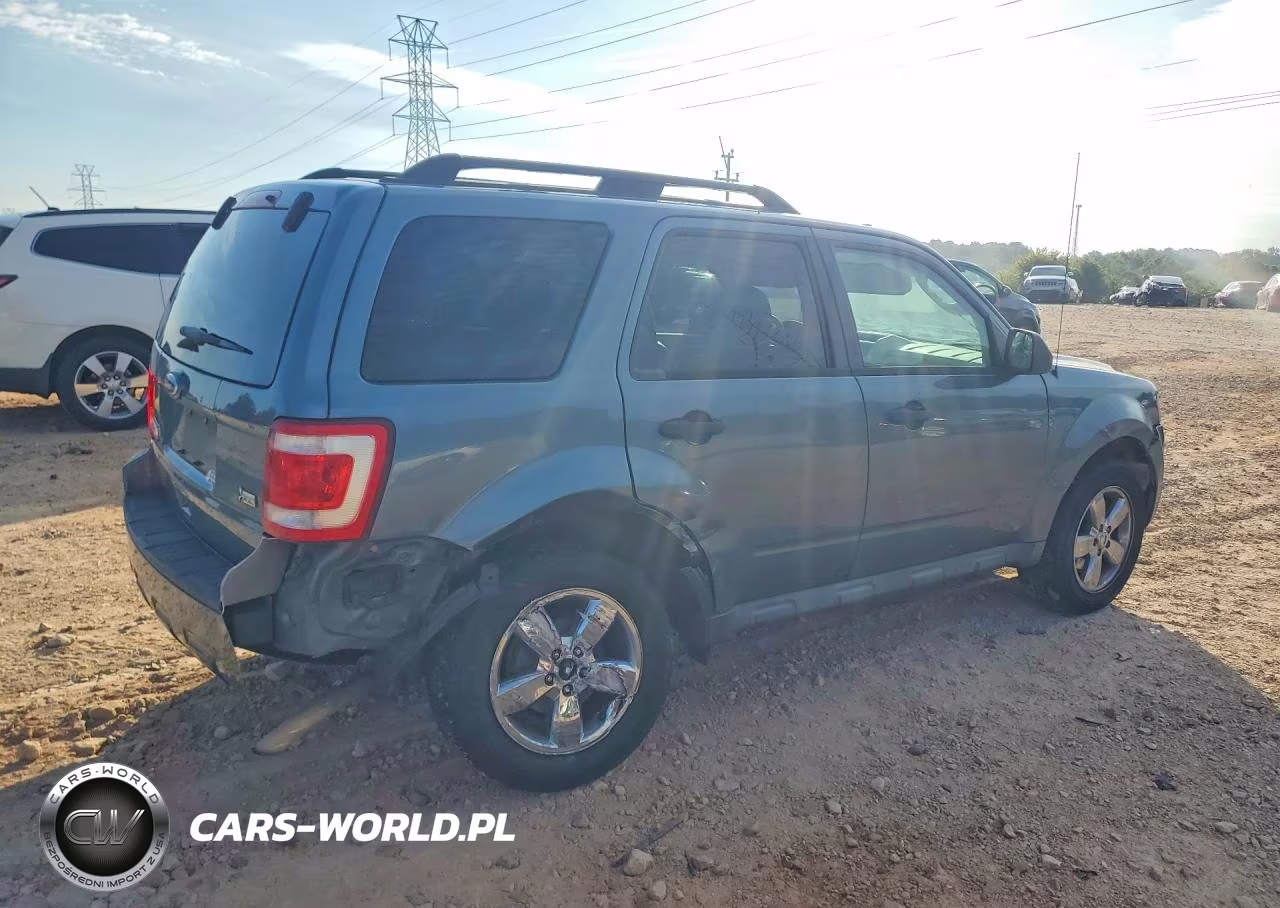 2011 Ford Escape Xlt VIN:1FMCU0DG0BKC16409 - 3