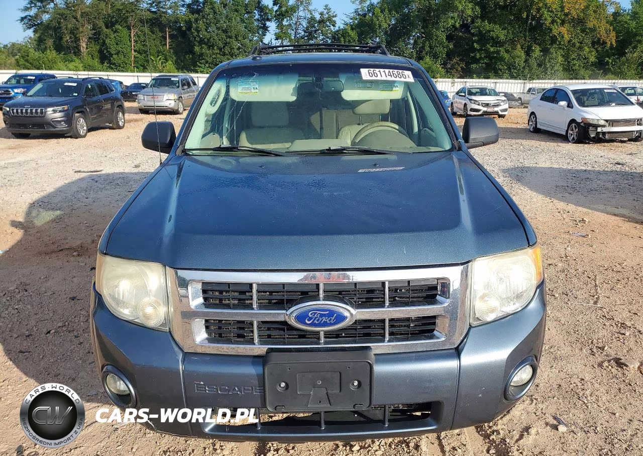 2011 Ford Escape Xlt VIN:1FMCU0DG0BKC16409 - 5