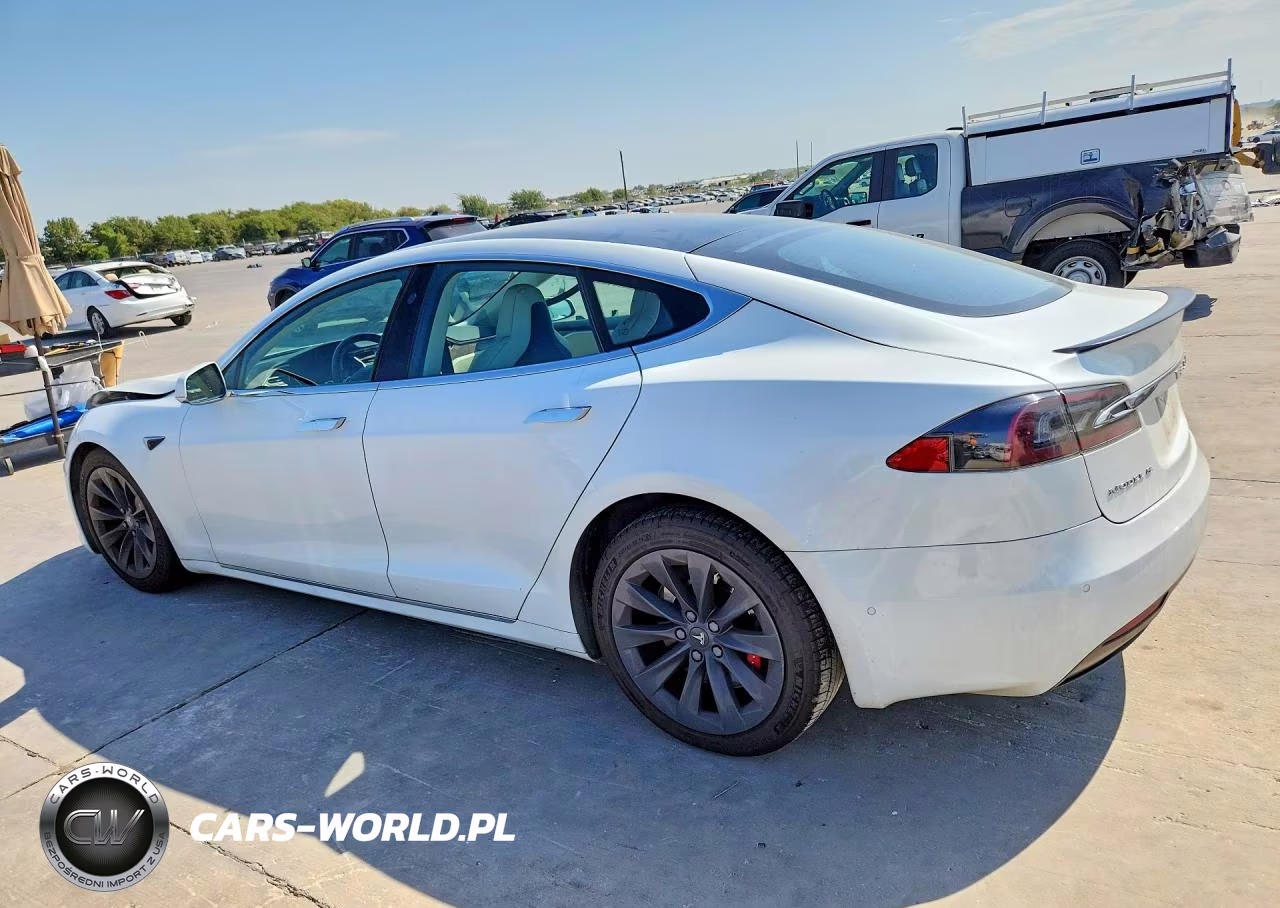 2018 Tesla Model S VIN:5YJSA1E4XJF247164 - 2