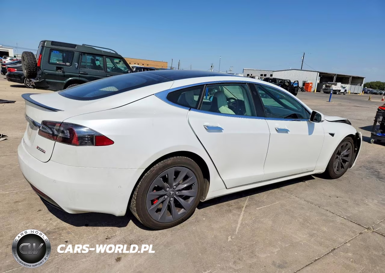 2018 Tesla Model S VIN:5YJSA1E4XJF247164 - 3